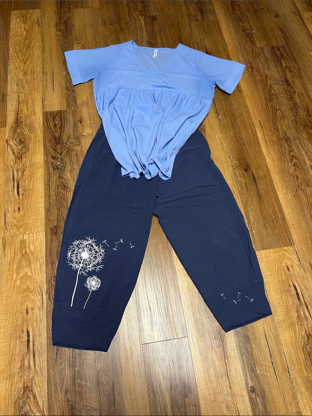 Women’s Light Blue V-Neck Top with Navy Dandelion Pants Set - size L to XL.